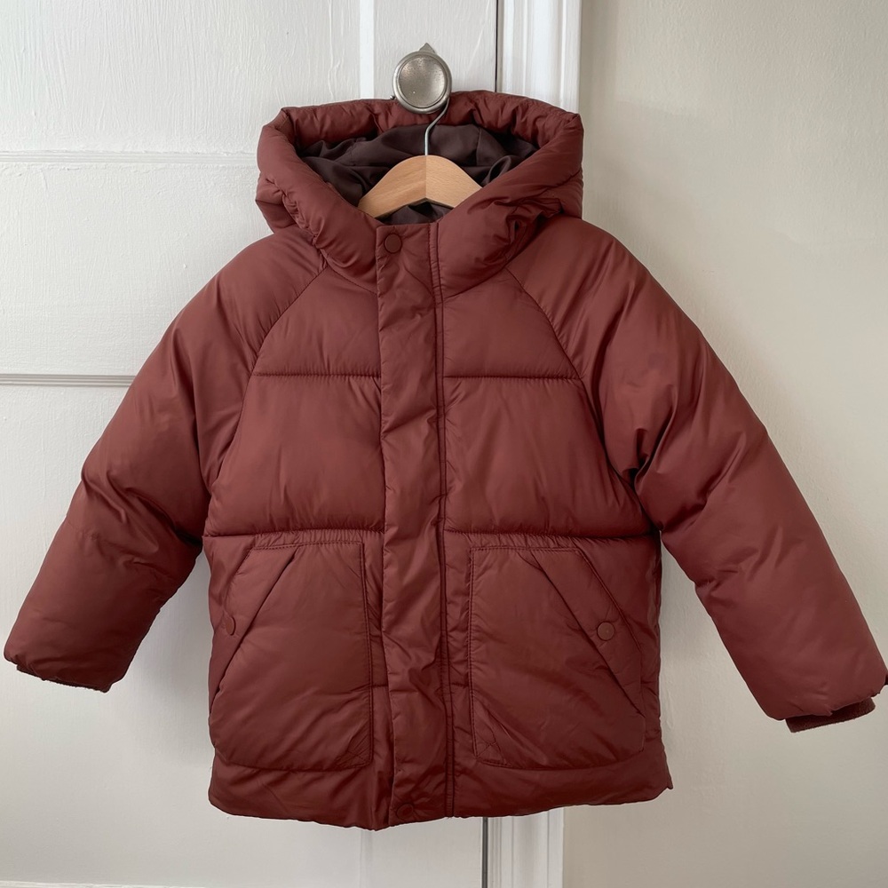 Zara toddler boys size 3-4 years hooded puffer coat with fleece lining.